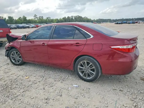4T1BF1FK7HU722927 2017 TOYOTA CAMRY - Image 2