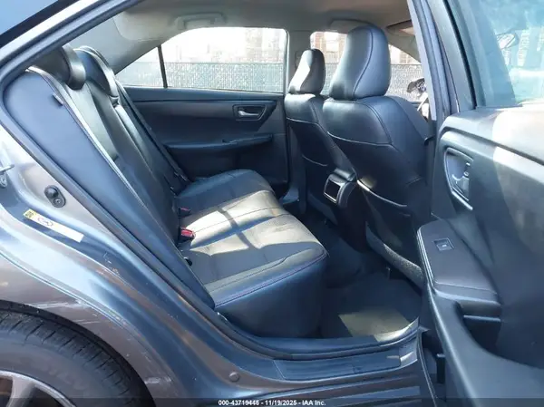 4T1BF1FK7HU728632 2017 TOYOTA CAMRY - Image 8