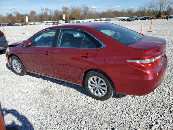 4T1BF1FK7HU728792 2017 TOYOTA CAMRY - Image 2
