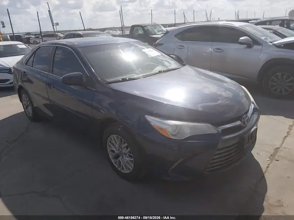 4T1BF1FK7HU731191 2017 TOYOTA CAMRY - Image 1