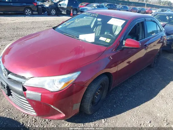 4T1BF1FK7HU733197 2017 TOYOTA CAMRY - Image 2
