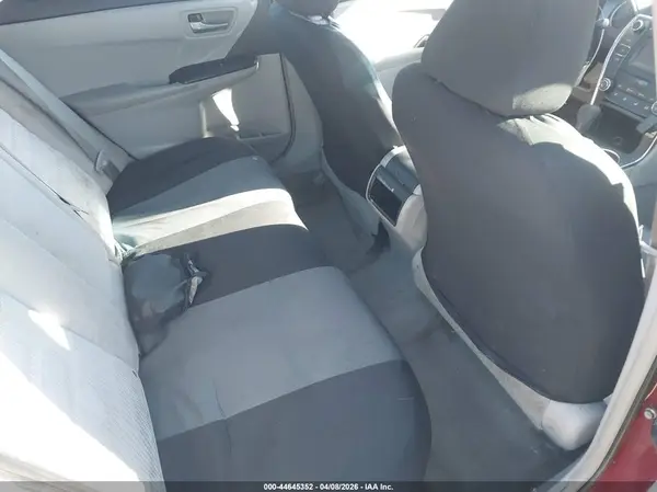 4T1BF1FK7HU733197 2017 TOYOTA CAMRY - Image 8
