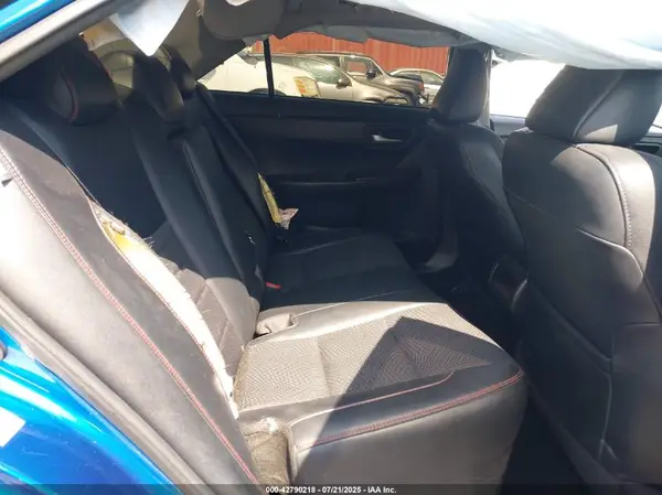 4T1BF1FK7HU735211 2017 TOYOTA CAMRY - Image 8