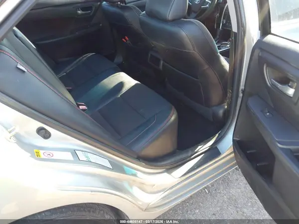 4T1BF1FK7HU735922 2017 TOYOTA CAMRY - Image 8