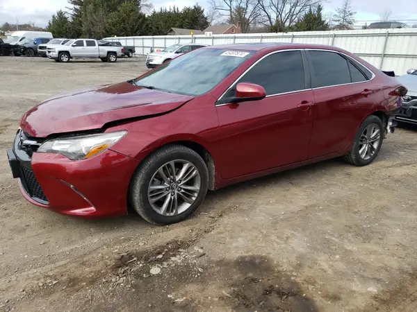 4T1BF1FK7HU739100 2017 TOYOTA CAMRY - Image 1