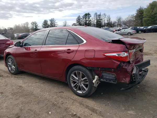 4T1BF1FK7HU739100 2017 TOYOTA CAMRY - Image 2