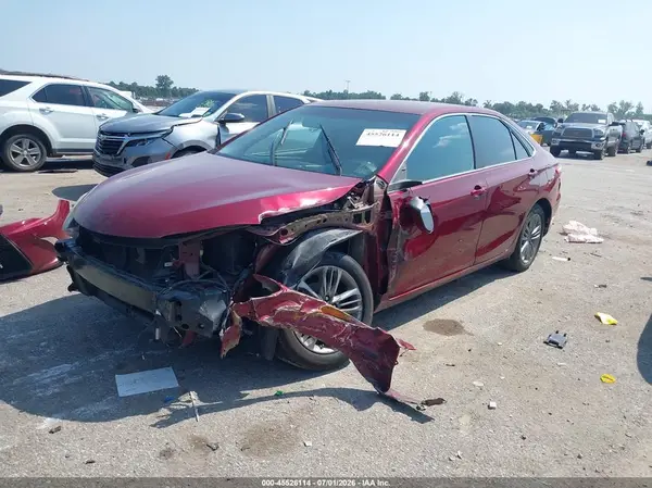 4T1BF1FK7HU739209 2017 TOYOTA CAMRY - Image 2