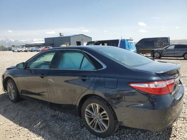 4T1BF1FK7HU741526 2017 TOYOTA CAMRY - Image 2