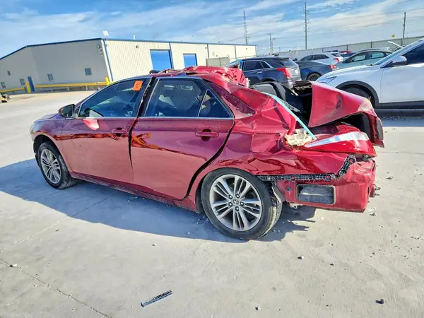 4T1BF1FK7HU741980 2017 TOYOTA CAMRY - Image 2