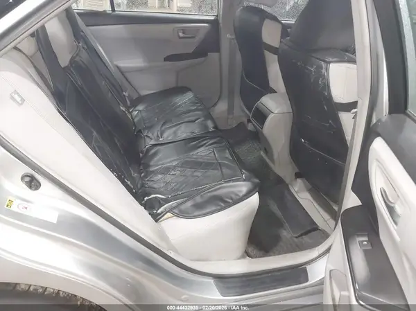 4T1BF1FK7HU744958 2017 TOYOTA CAMRY - Image 8
