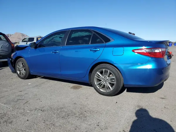 4T1BF1FK7HU745771 2017 TOYOTA CAMRY - Image 2