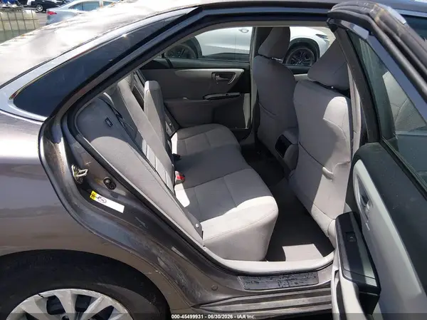 4T1BF1FK7HU746628 2017 TOYOTA CAMRY - Image 8