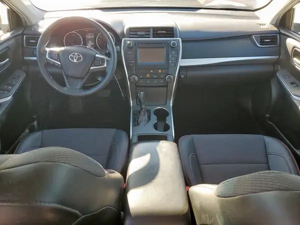 4T1BF1FK7HU748847 2017 TOYOTA CAMRY - Image 8
