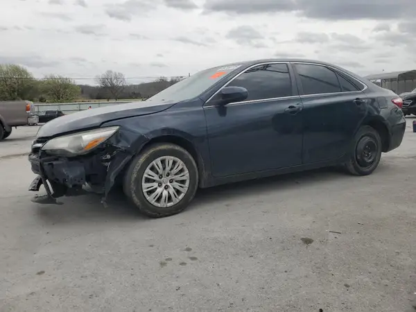 4T1BF1FK7HU751988 2017 TOYOTA CAMRY - Image 1