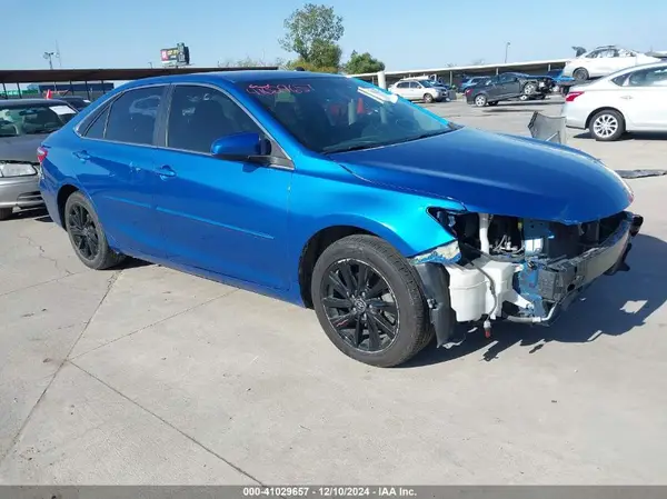 4T1BF1FK7HU752042 2017 TOYOTA CAMRY - Image 1