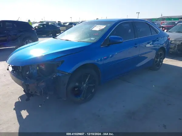 4T1BF1FK7HU752042 2017 TOYOTA CAMRY - Image 2