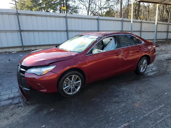 4T1BF1FK7HU760156 2017 TOYOTA CAMRY - Image 1