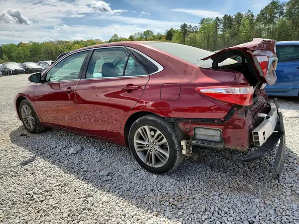 4T1BF1FK7HU762960 2017 TOYOTA CAMRY - Image 2