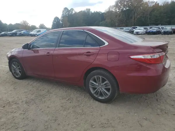 4T1BF1FK7HU769620 2017 TOYOTA CAMRY - Image 2