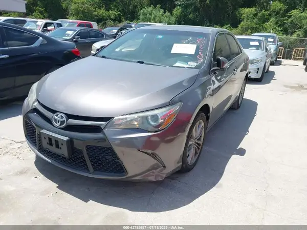 4T1BF1FK7HU771349 2017 TOYOTA CAMRY - Image 2