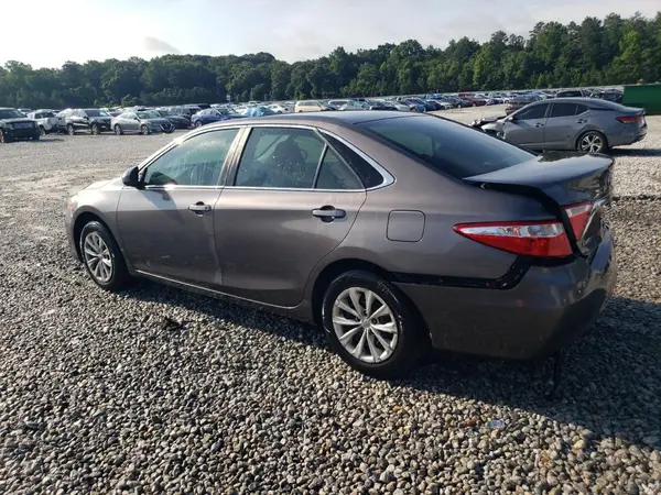 4T1BF1FK7HU777622 2017 TOYOTA CAMRY - Image 2