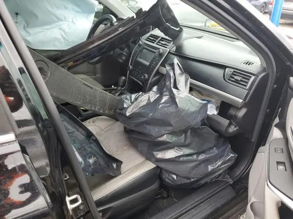 4T1BF1FK7HU779337 2017 TOYOTA CAMRY - Image 8