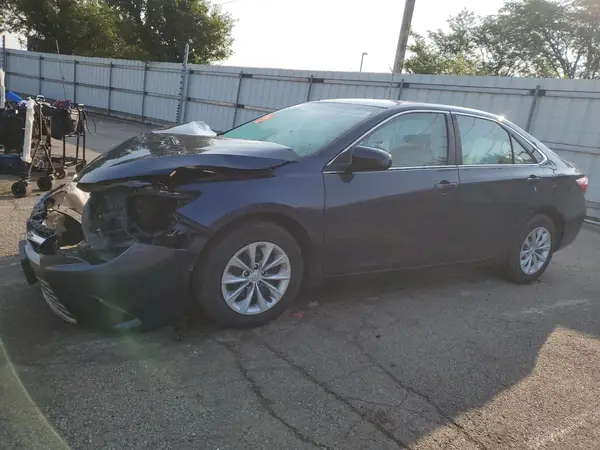 4T1BF1FK7HU783517 2017 TOYOTA CAMRY - Image 1