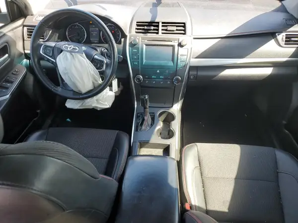 4T1BF1FK7HU784621 2017 TOYOTA CAMRY - Image 8