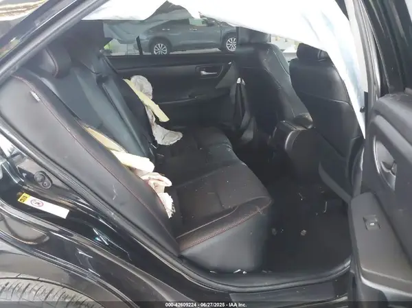 4T1BF1FK7HU786644 2017 TOYOTA CAMRY - Image 8