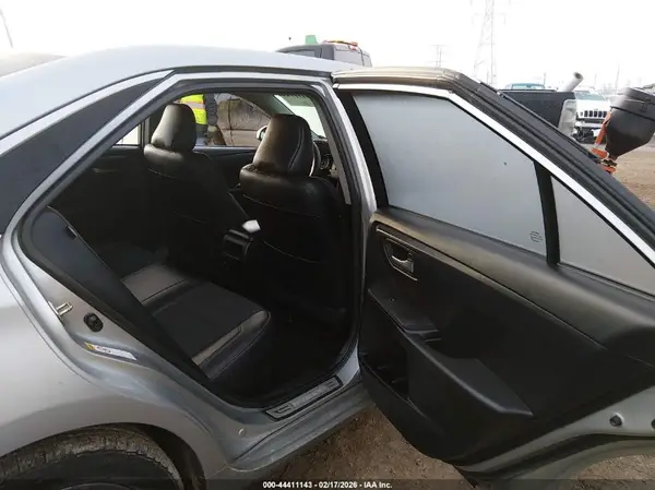 4T1BF1FK7HU787521 2017 TOYOTA CAMRY - Image 8