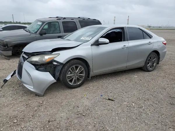 4T1BF1FK7HU788409 2017 TOYOTA CAMRY - Image 1