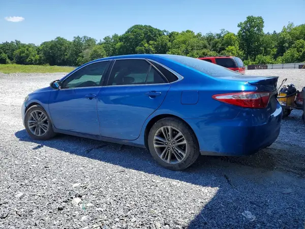 4T1BF1FK7HU792153 2017 TOYOTA CAMRY - Image 2