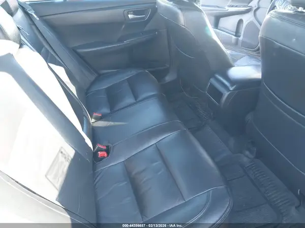 4T1BF1FK7HU793044 2017 TOYOTA CAMRY - Image 8