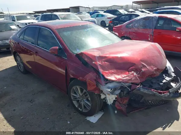 4T1BF1FK7HU796641 2017 TOYOTA CAMRY - Image 1