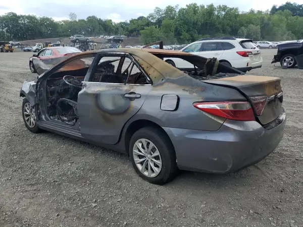 4T1BF1FK7HU796980 2017 TOYOTA CAMRY - Image 2