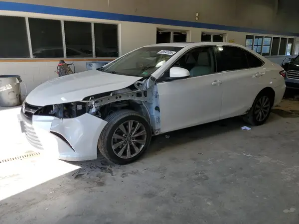 4T1BF1FK7HU797417 2017 TOYOTA CAMRY - Image 1