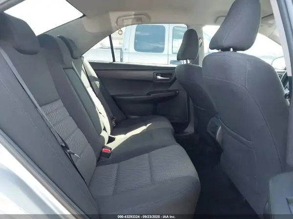 4T1BF1FK7HU798163 2017 TOYOTA CAMRY - Image 8