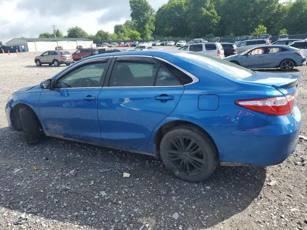 4T1BF1FK7HU808240 2017 TOYOTA CAMRY - Image 2