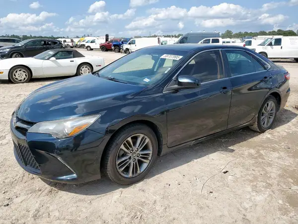4T1BF1FK7HU811798 2017 TOYOTA CAMRY - Image 1