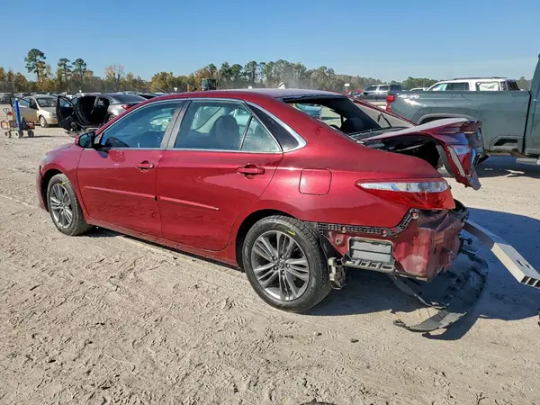 4T1BF1FK7HU813261 2017 TOYOTA CAMRY - Image 2