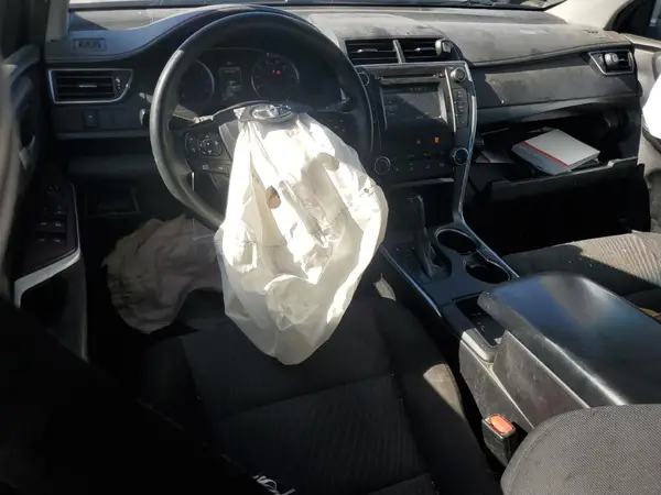 4T1BF1FK7HU813339 2017 TOYOTA CAMRY - Image 8