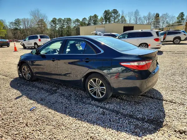 4T1BF1FK8GU116664 2016 TOYOTA CAMRY - Image 2