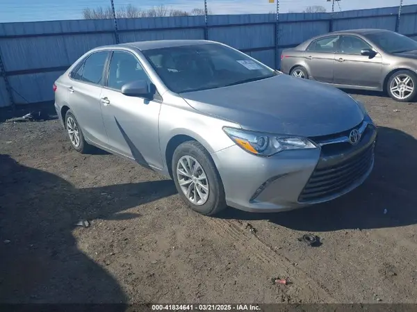 4T1BF1FK8GU122920 2016 TOYOTA CAMRY - Image 1