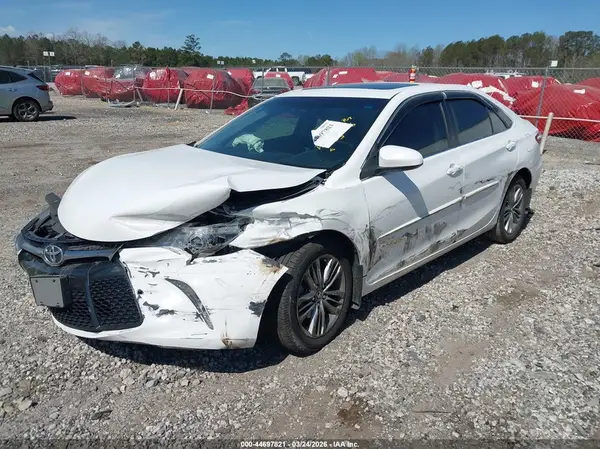 4T1BF1FK8GU122965 2016 TOYOTA CAMRY - Image 2