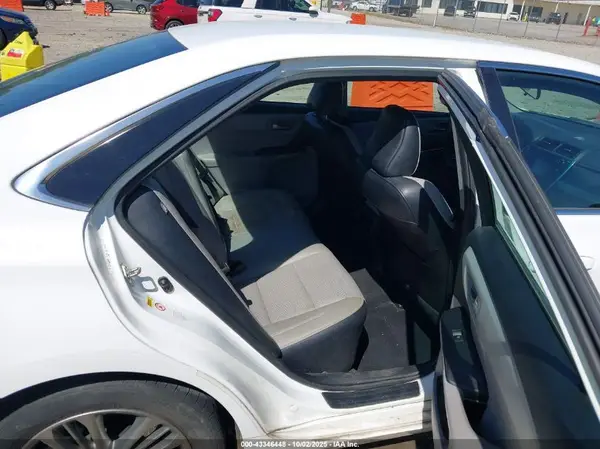 4T1BF1FK8GU124599 2016 TOYOTA CAMRY - Image 8