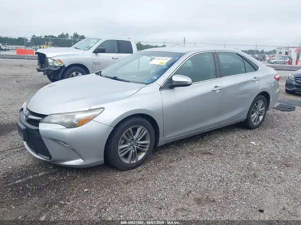 4T1BF1FK8GU124733 2016 TOYOTA CAMRY - Image 2