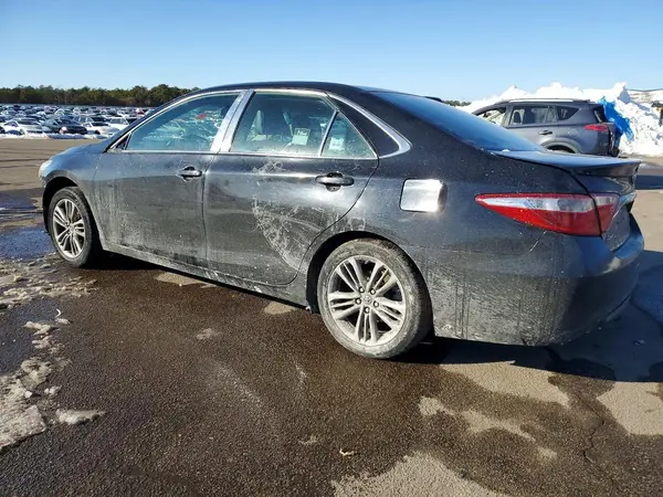 4T1BF1FK8GU126594 2016 TOYOTA CAMRY - Image 2