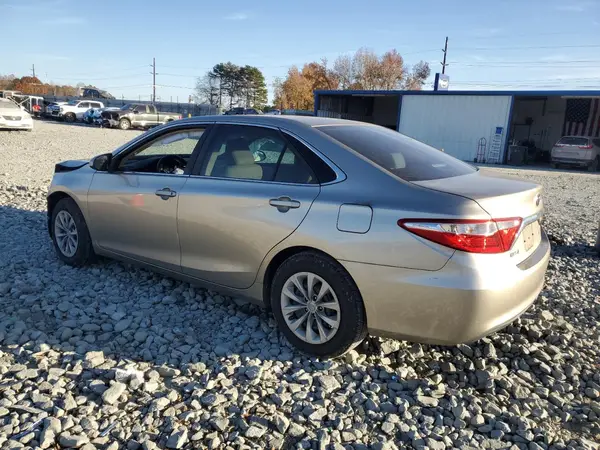 4T1BF1FK8GU126756 2016 TOYOTA CAMRY - Image 2