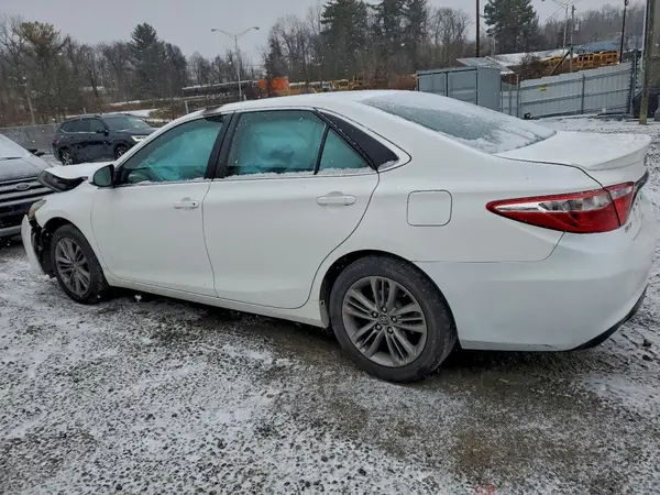 4T1BF1FK8GU127275 2016 TOYOTA CAMRY - Image 2