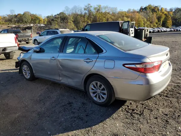 4T1BF1FK8GU128121 2016 TOYOTA CAMRY - Image 2